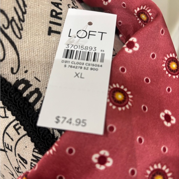 Ann Taylor LOFT floral foulard lapel satin shirt NWT XL - Picture 3 of 6